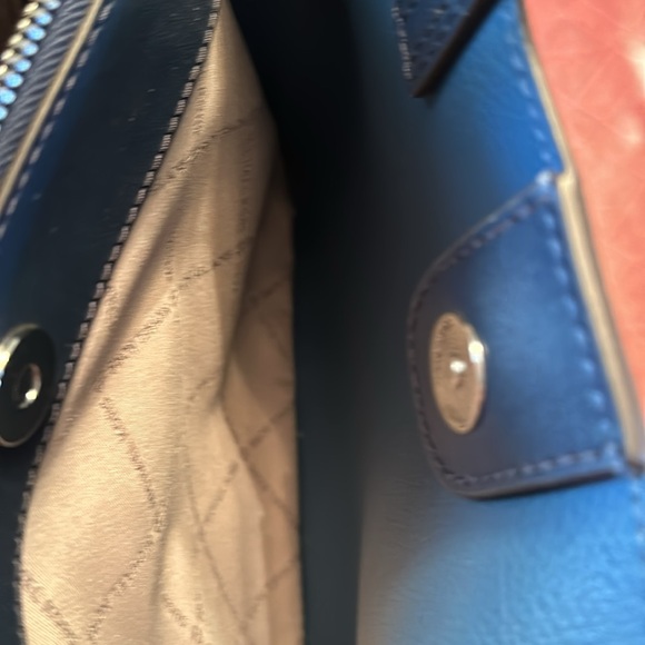 Michael Kors - Picture 4 of 6